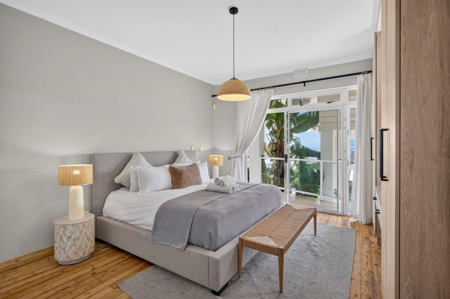 2 Bedroom Property for Sale in Green Point Western Cape